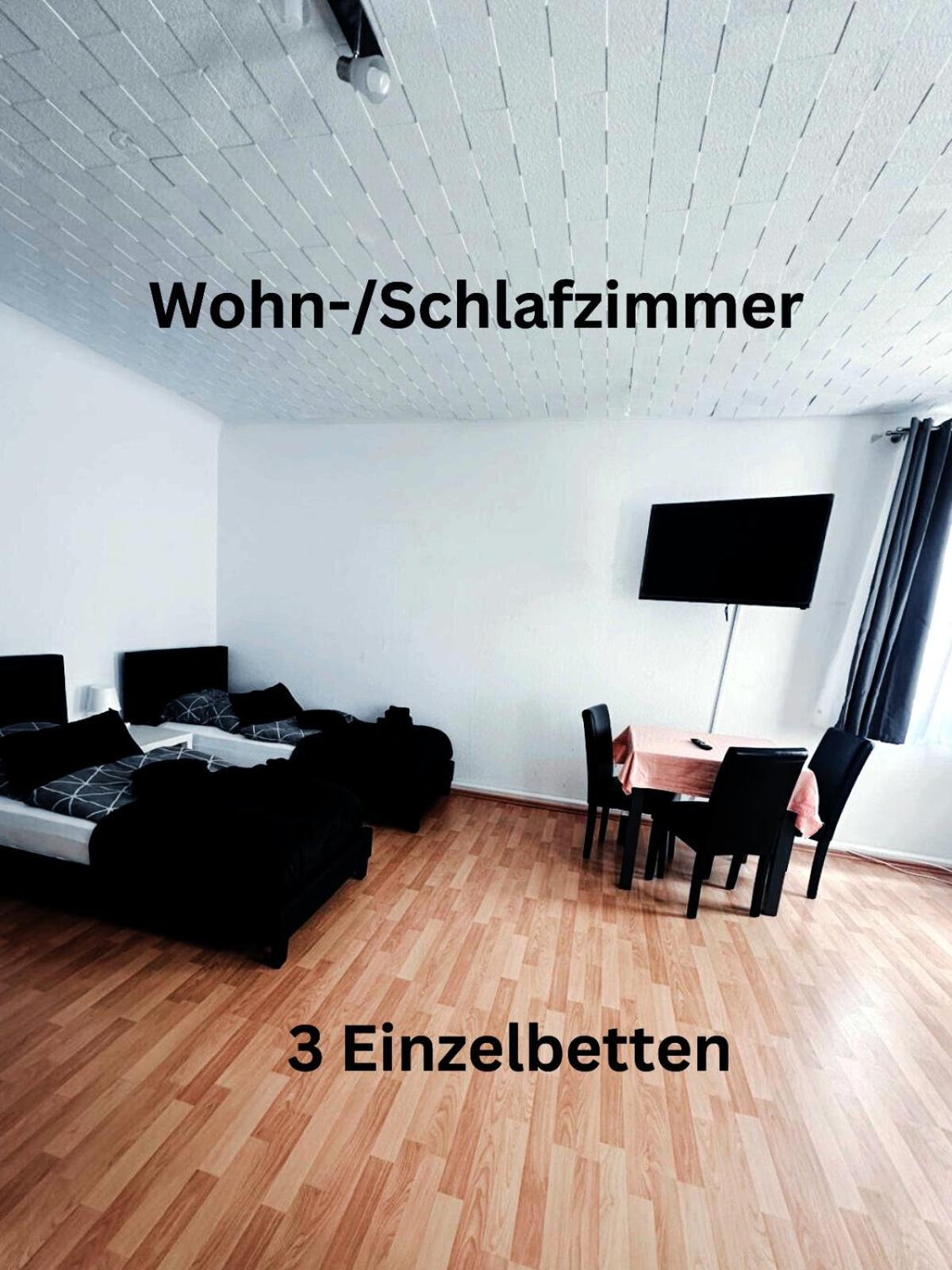 Ferienwohnungen Calwer Höfle Marktplatz - Firmen, Handwerker, Monteure willkommen Zimmer foto